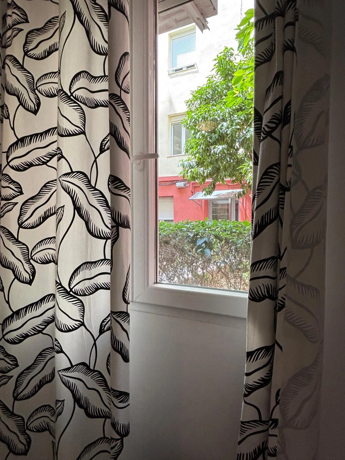 Room image thumbnail 11